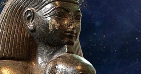  "سننموت" المهندس الفرعونى المشرف على بناء مسلتى "معبد الكرنك والجنائزى" ..تعرف عليه