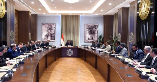 رئيس الوزراء يتابع الموقف التنفيذى للمتحف المصرى الكبير وتطوير المنطقة المحيطة