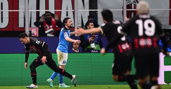 ميلان يسعى لتأكيد تفوقه على نابولى فى دوري أبطال أوروبا