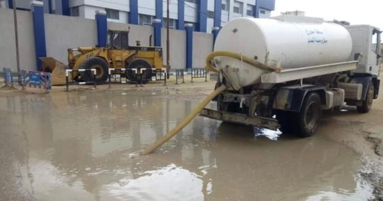 محافظ مطروح يتابع رفع مياه الأمطار والثلوج بسبب الطقس السيئ