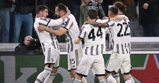 يوفنتوس مهدد بخصم 11 نقطة فى الدوري الإيطالي وميلان المستفيد