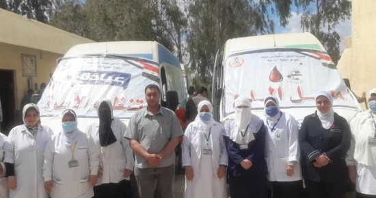 حياة كريمة ببنى سويف.. الكشف وتوفير العلاج لـ1400 حالة بقافلة طبية بقرية سنور