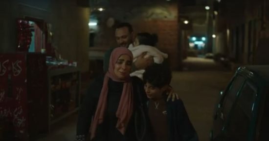 مسلسل تحت الوصاية الحلقة 8.. خروج منى زكى من المستشفى