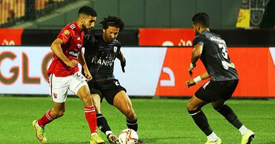 الـ VAR يحرم الأهلى من الهدف الثانى بمرمى فاركو فى الشوط الأول