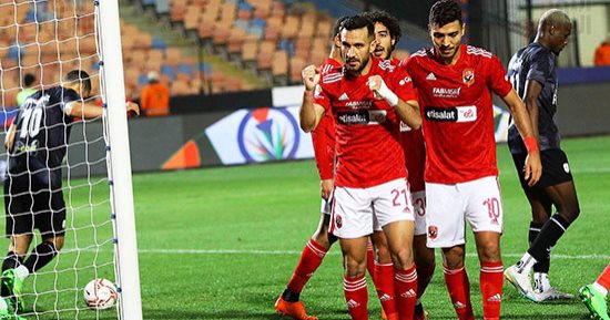 الكلام فى التريند.. بيع 29 ألف تذكرة لمباراة السوبر المصرى فى الإمارات.. ساديو مانى يفضل الانتقال لصفوف باريس سان جيرمان فى الصيف.. ومحافظ الجيزة: تعليق لافتات بالتعريفة الجديدة وحملات رقابية بالمواقف