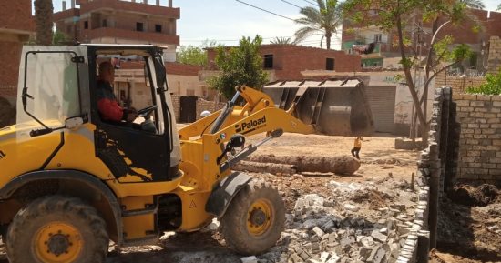 إزالة 3 حالات تعد بمركز أبو صوير فى الإسماعيلية