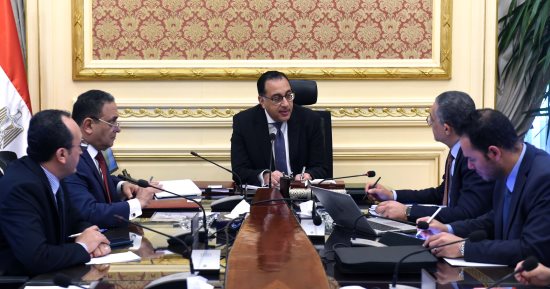رئيس الوزراء: الدولة تركز على تهيئة مناخ الاستثمار لجذب المزيد من الاستثمارات الأجنبية والمحلية