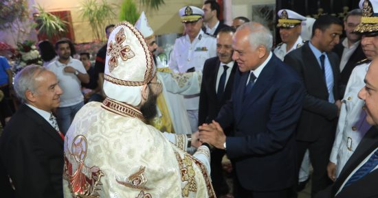 محافظ الجيزة يهنئ الأقباط الأرثوذوكس بعيد القيامة المجيد