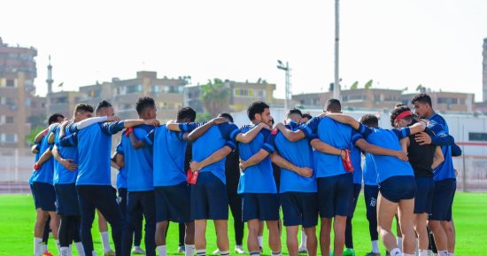 فقرة بدنية للاعبين فى مران الزمالك استعدادا لسيراميكا.. وشلبى وزيزو يواصلان التأهيل