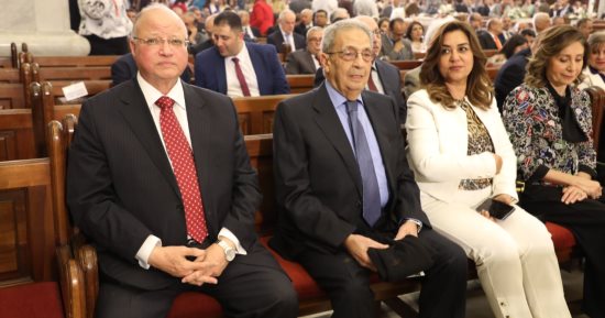 محافظ القاهرة يشهد احتفال الكاتدرائية المرقسية بعيد القيامة المجيد