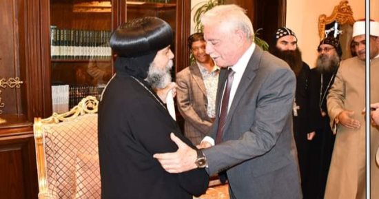 محافظ جنوب سيناء يهنئ أسقف المحافظة وأقباط مصر بمناسبة عيد القيامة المجيد