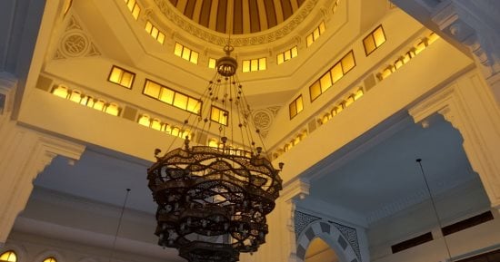 تحفة معمارية.. تعرف على قصة مسجد أبو بكر الصديق فى الإسماعيلية