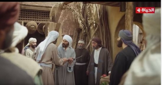 رسالة الإمام الحلقة 25.. الشافعى يحل خلافا بين بائع وتاجر فى السوق "فيديو"
