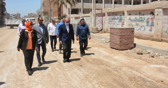 محافظ القليوبية: الانتهاء من رصف طريق أبو الغيط بالقناطر الخيرية فى مايو المقبل