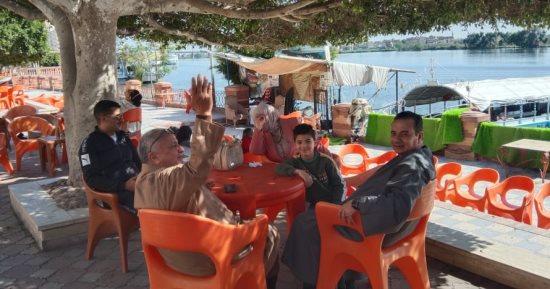 إقبال على الحدائق ومتحف كفر الشيخ للاحتفال بشم النسيم.. صور