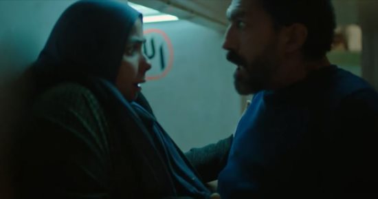 تحت الوصاية الحلقة 11.. منى زكى تطعن خالد كمال بالسكين بعد محاولة الاعتداء عليها
