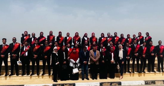 طلاب جامعة قناة السويس يزورون الشركة الوطنية للثروة السمكية والأحياء المائية