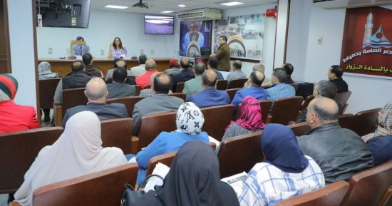 محافظ دمياط ترأس الاجتماع التنسيقى لمتابعة الموقف التنفيذى لمبادرة المشروعات الخضراء الذكية