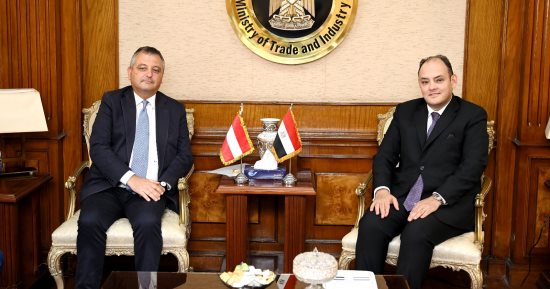 وزير الصناعة: 23% زيادة فى التبادل التجارى بين مصر والنمسا
