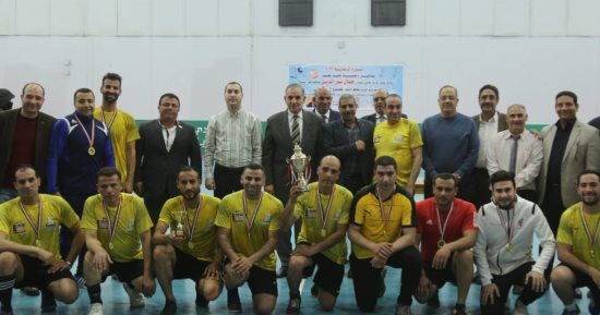 محافظ كفر الشيخ ونائبه يشهدان نهائي دورة المحليات والسكرتير العام يشارك مع فريق الديوان