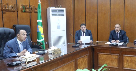 نائب محافظ المنيا يناقش عددا من الملفات باجتماع مجلس إدارة المنطقة الصناعية