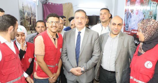 محافظ المنوفية يزور مؤسسة تربية البنين ويقرر مضاعفة العيدية لكل أبناء الدار 