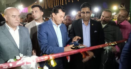 وزير الشباب يشهد ختام البطولات الرمضانية بمركزى شباب الصالحات وميت طريف ويفتتح عدد من ملاعب كرة القدم.. صور