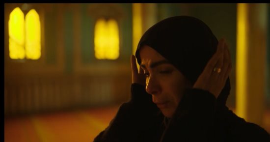 مسلسل تحت الوصاية الحلقة 14.. حنان تشارك في جنازة عم ربيع