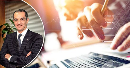 وزير الاتصالات يكشف تفاصيل إنشاء مدينة مصر الرقمية.. تستهدف تدريب الشباب على أحدث تكنولوجيا لخفض البطالة وزيادة الصادرات.. عمرو طلعت: إتاحة خدمة "أي سكور" قبل منتصف العام.. وإنشاء قاعدة بينات بأصول الدولة