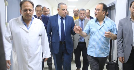 محافظ سوهاج يتفقد الاستعدادات النهائية لتشغيل المستشفى العام..صور 