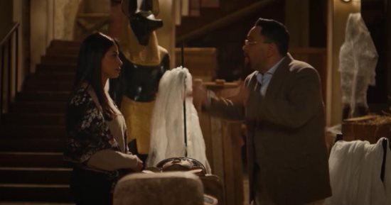 مسلسل حضرة العمدة الحلقة 29.. أحمد رزق يكشف لروبى تجارته فى الآثار