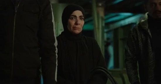 تحت الوصاية الحلقة 15.. الصيادون يكتشفون قيادة منى زكي للمركب