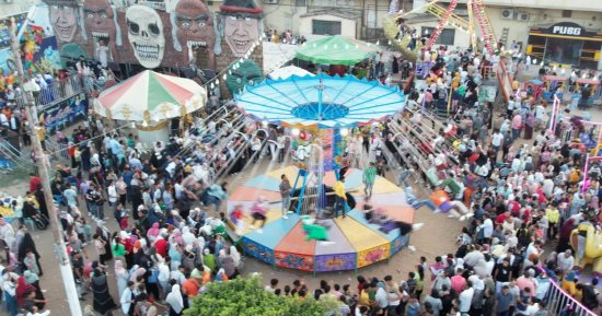 تزايد الإقبال على مصيف بلطيم والحدائق ثالث أيام العيد بكفر الشيخ.. صور