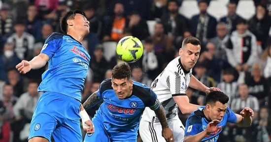 التعادل السلبي يحسم الشوط الأول بين يوفنتوس ضد نابولي في الدوري الإيطالي