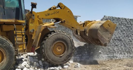 إزالة 4 حالات تعد بالبناء المخالف على الأرض الزراعية بمنطقة بحر البقر فى بورسعيد