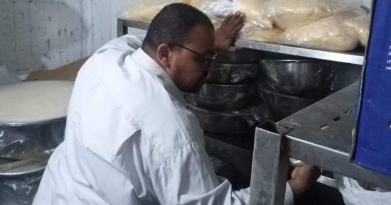"الطب البيطرى" تضبط لحوما غير صالحة للاستهلاك فى أسوان