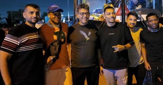 الجهاز الفنى واللاعبون بالمريخ السودانى يتوجهون لأسوان بسبب الأوضاع الراهنة