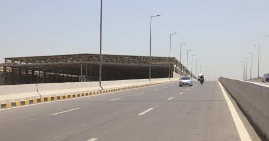 محافظ الجيزة: تنفيذ العديد من المشروعات القومية الكبرى لتفتيت الكثافات المرورية