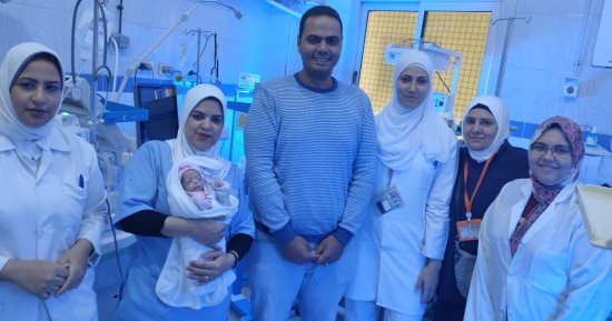 "صحة الإسكندرية" تنقذ رضيعة من الموت تعانى نقصا فى العمر الرحمى ووزنها 900 جرام