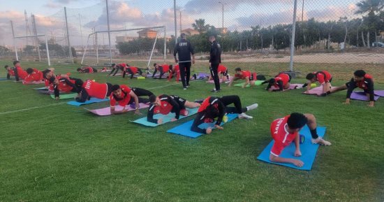 المنتخب الأولمبى يخوض مرانه الأول استعدادا لودية الكونغو.. صور