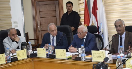 "الغضبان" يترأس اجتماع مجلس جامعة بورسعيد