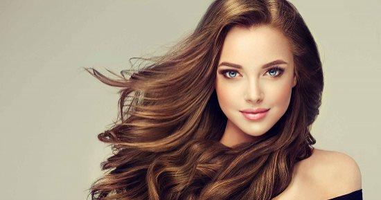 5 عطور تنعش الشعر وتجعله ذو رائحة مميزة وتعالج مشاكل التقصف والهيشان 