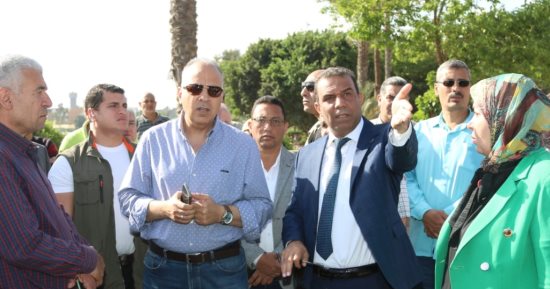 وزير الرى يتفقد أعمال تطهير الترع بمحافظة المنوفية