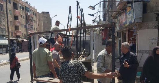 تحرير وضبط 81 محضرا ومخالفة فى حملات لرفع إشغالات وتعديات بمدينة الأقصر