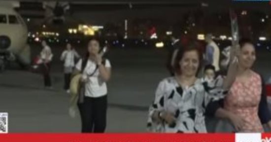 إكسترا نيوز: وصول مجموعة جديدة من المصريين القادمين من السودان بعد إجلائهم