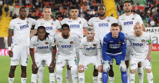 كوكا يقود ألانيا سبور للفوز على عمرانى سبور بالدورى التركى.. فيديو