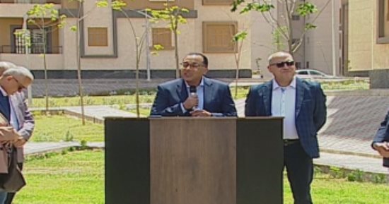 رئيس الوزراء: الانتهاء من 13 رخصة ذهبية وإنهاء 45 طلبا آخر خلال أيام