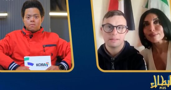 عابر المانش والسباح الإيطالي فلافيو يسبحان سويا فى عروس البحر المتوسط الجمعة
