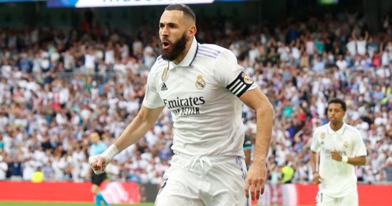 بنزيما رابع هدافي الدوري الإسباني تاريخيا متخطيا هوجو سانشيز