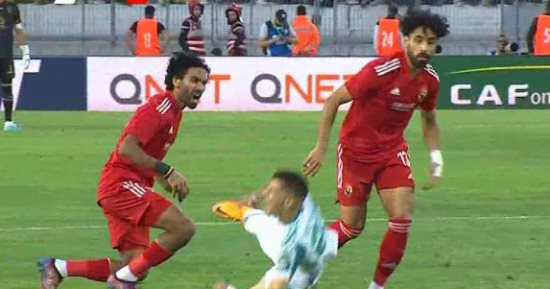 شوط سلبي بين الأهلي والرجاء في إياب ربع نهائي دوري أبطال أفريقيا